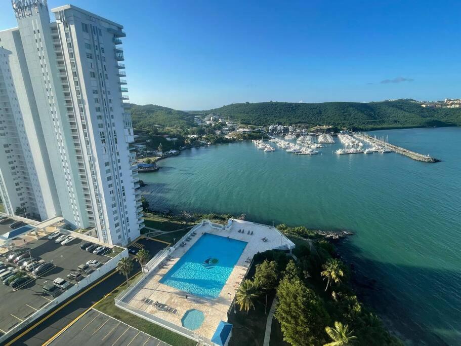 Ocean View 2 Bed 1 Bath 2 Parkings & Pool @ Dos Marinas Fajardo Apartment ภายนอก รูปภาพ
