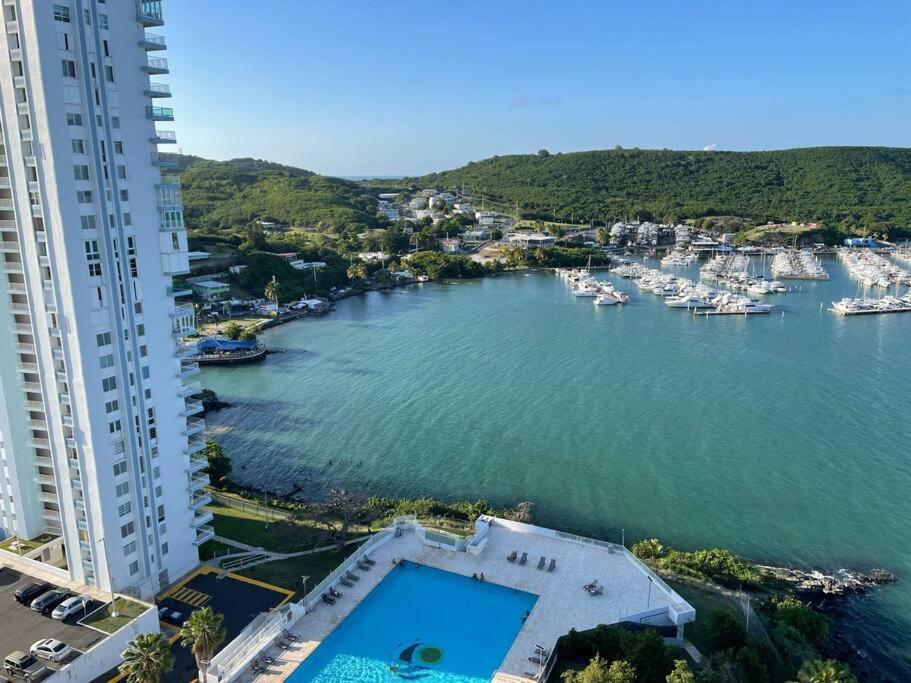 Ocean View 2 Bed 1 Bath 2 Parkings & Pool @ Dos Marinas Fajardo Apartment ภายนอก รูปภาพ